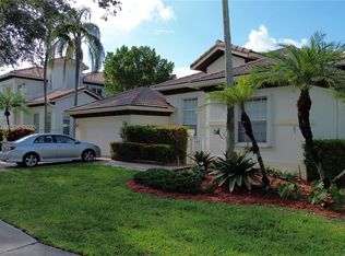 11339 NW 71st St, Doral, FL 33178