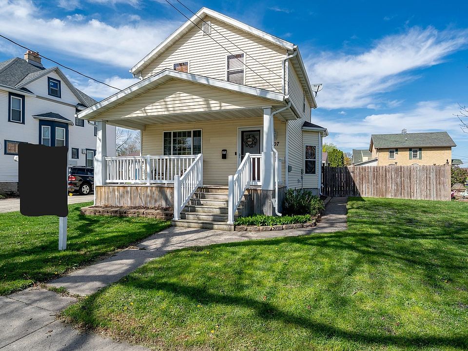 207 W Forest Ave, Neenah, WI 54956 Zillow