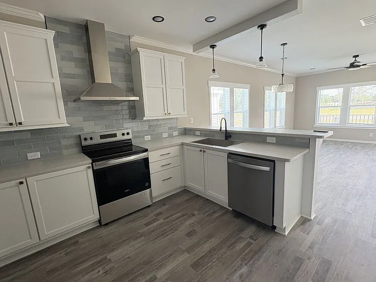 1642 Voyager Dr #393 — Photo 4