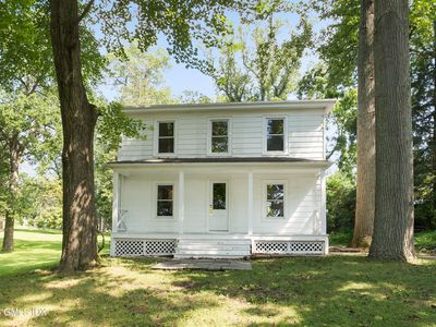 33 Parsonage Rd, Greenwich, CT, 06830
