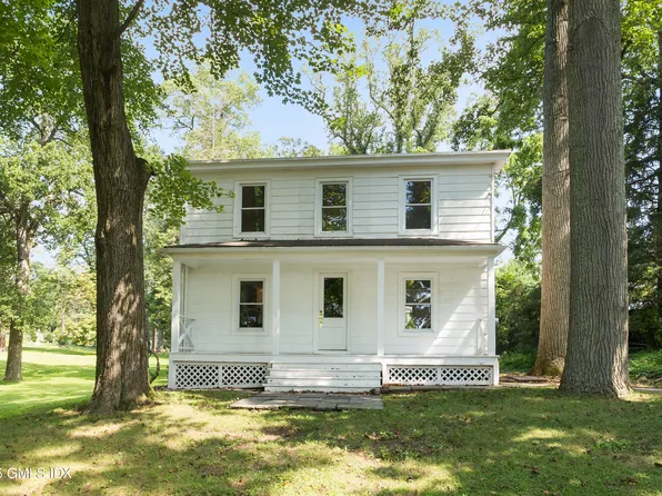 33 Parsonage Rd, Greenwich, CT 06830