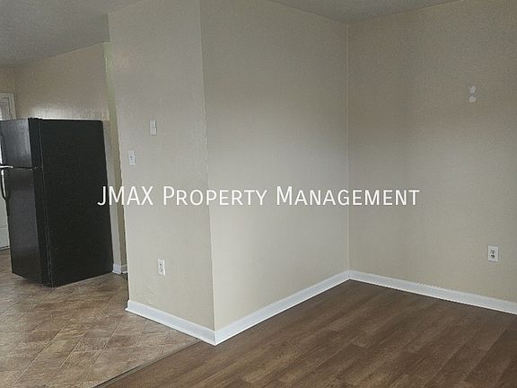 2nd image of 1811 Jerome St SE #B