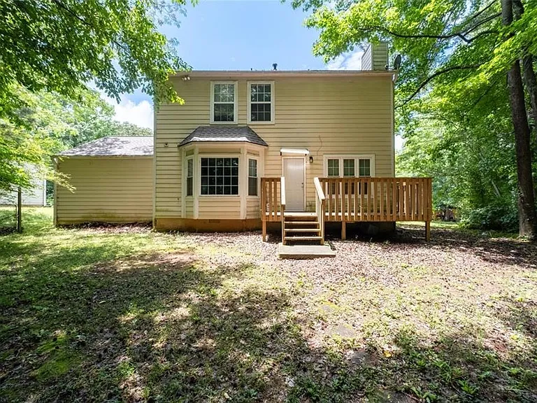800 Revena Dr — Photo 31