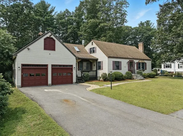 41 Tercentennial Dr, Billerica, MA 01821