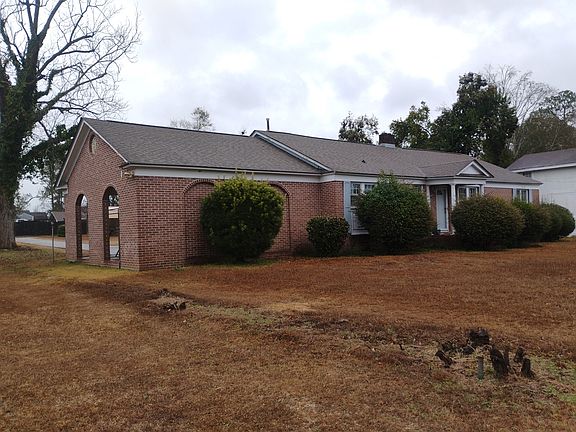 3rd image of 178 W Liberty St