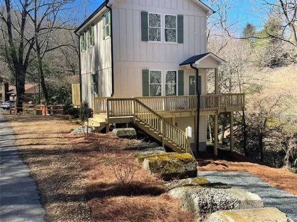 158 River View Lane, Blowing Rock, NC 28605
