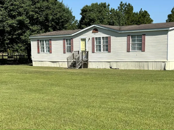 179 Peachview Drive, Hamlet, NC 28345