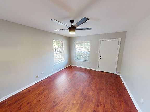 3rd image of 3115 W Terrace Dr #A