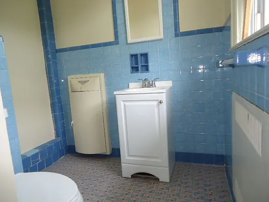 Rented by Hakeem Shahid, LREB | media 14