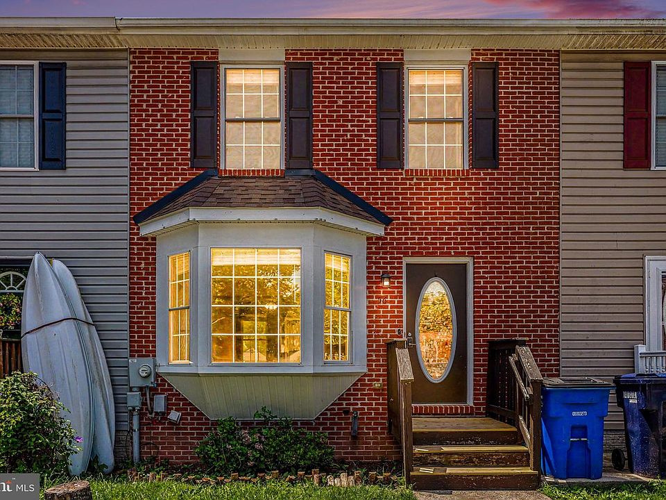 1st image of 56 Red Bird Ln