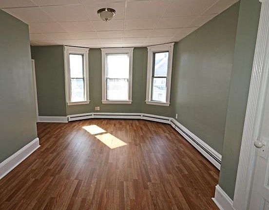 2nd image of 18 Dolphin Ave APT 2L