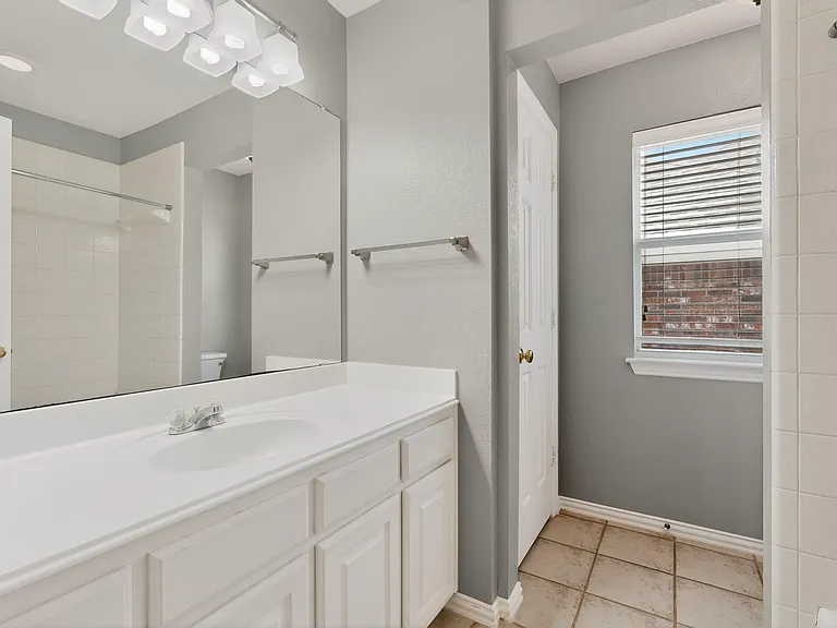 3513 San Paula Dr — Photo 37
