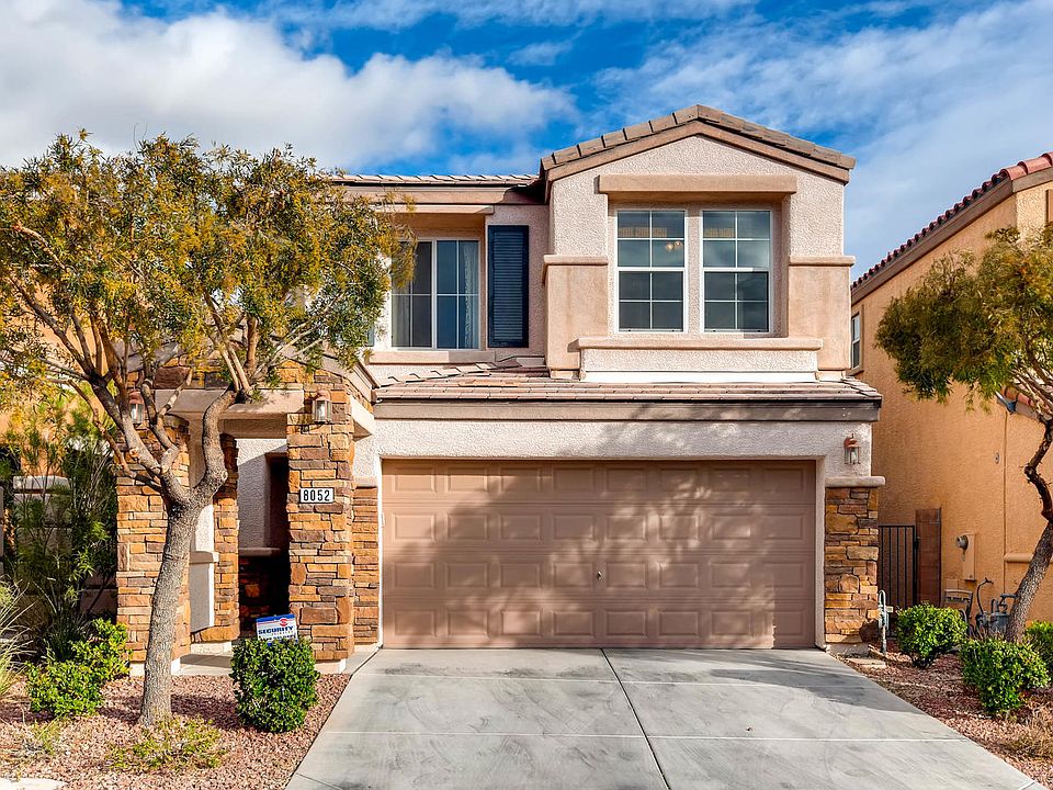 1st image of 8052 Torremolinos Ave