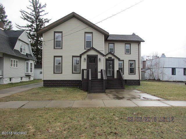 1st image of 212 E Allegan St