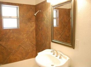 3011 E Oak St, Phoenix, AZ 85008