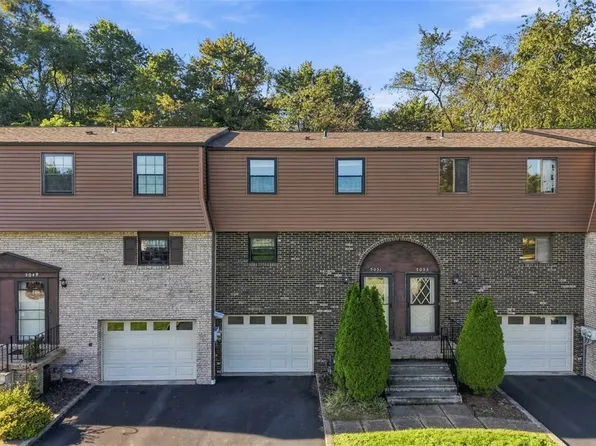 5051 Harvest Ln, Gibsonia, PA 15044