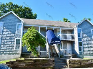 10027 E 67th St #10027, Kansas City, MO 64133