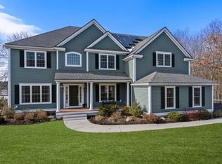 10 High Point Dr, North Grafton, MA 01536