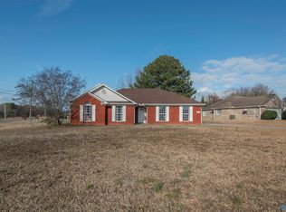 101 Drake Down Cir, Toney, AL 35773