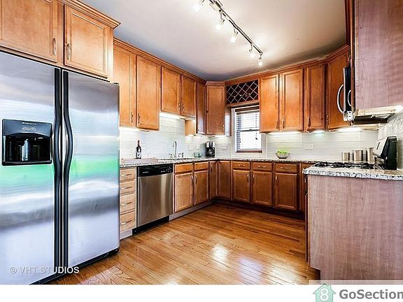 3rd image of 4613 S Langley Ave #3S