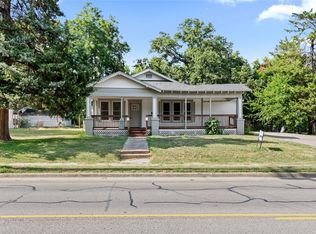 2350 Bonham St, Paris, TX 75460