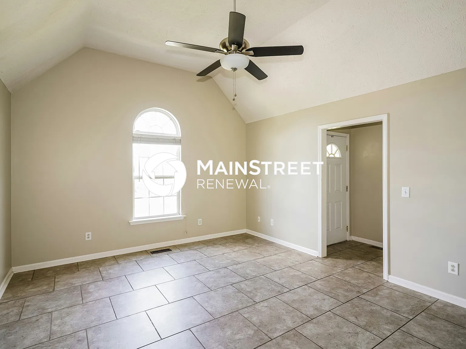 1200 Smalls Ct — Photo 3