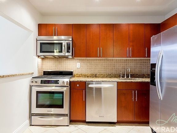 2nd image of 80 Madison Ave APT 4d