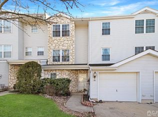 58 Sandhill Rd, Jamesburg, NJ 08831