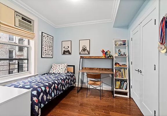 5th image of 317 W 93rd St APT 4A