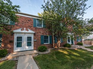 709 Garland Cir APT B, Kalamazoo, MI 49008