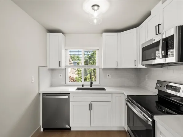 215 W Olive Ave, 215 W Olive Ave APT 7, Sunnyvale, CA 94086