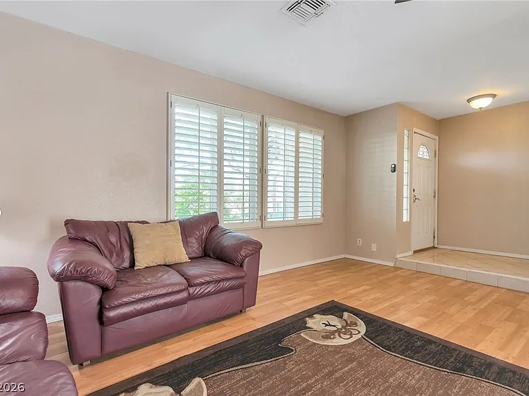 3472 Townhouse Dr — Photo 8
