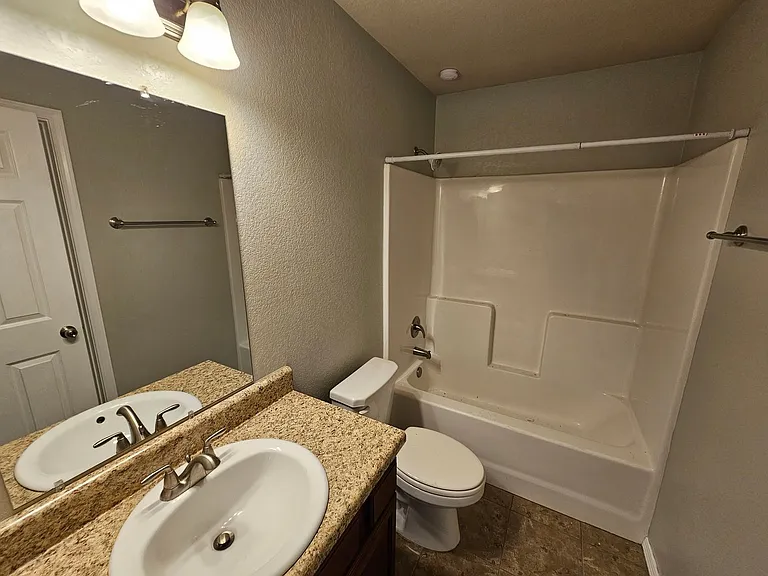 1164 S Oxbow Way — Photo 6
