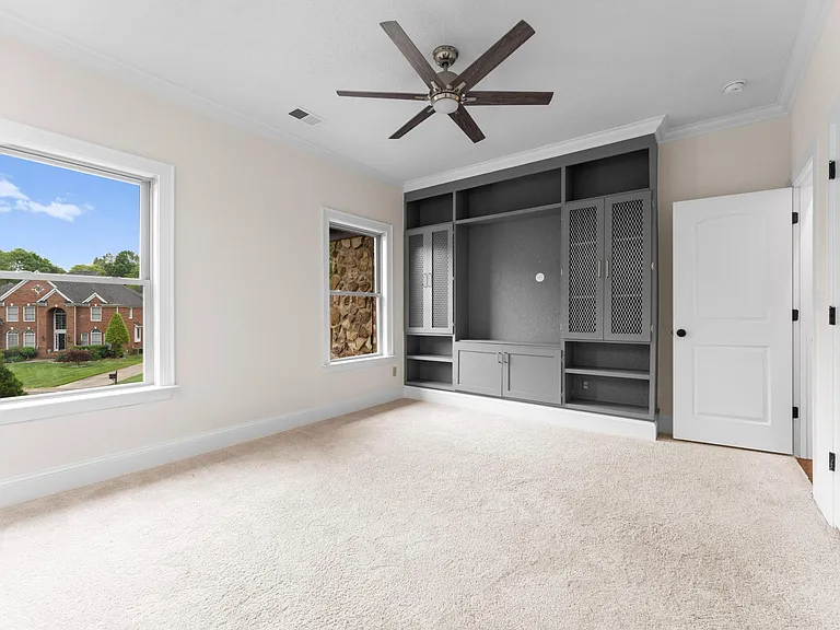 7307 Roseland Ave — Photo 38