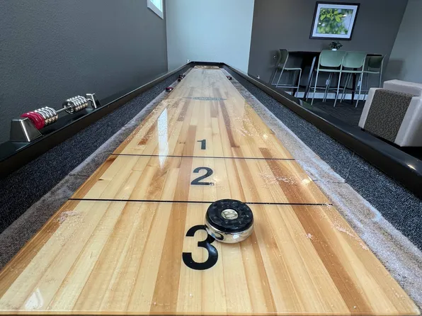 West Wind Place Apartments, 5399 Pierce St #G-06, Allendale, MI 49401