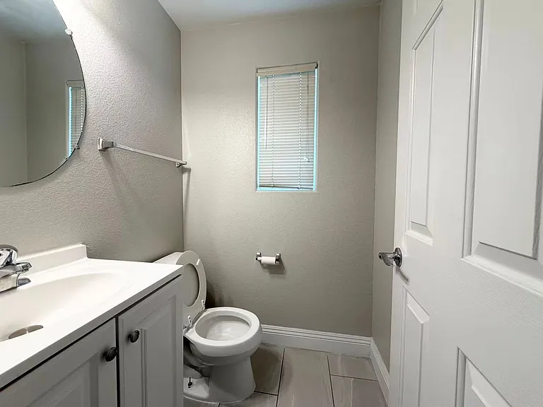 9169 Conquest Ct — Photo 11