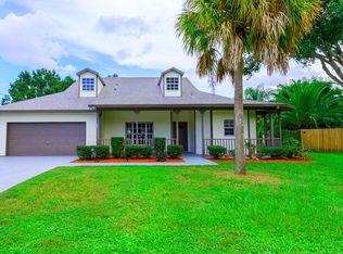 189 Oak Grove Ln, Merritt Island, FL 32952