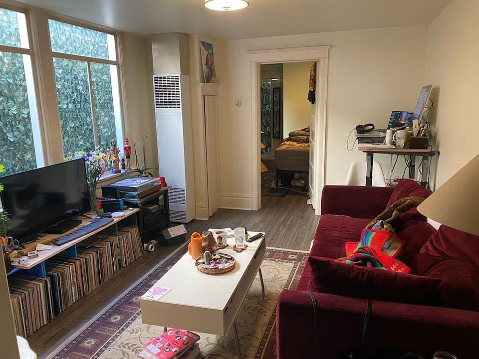 1st image of 5102 Ballard Ave NW #3