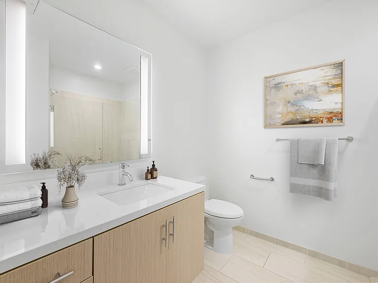 47Hundred — Photo 52