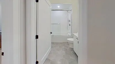 2 bed, 850 sqft, $3,750 — Photo 3