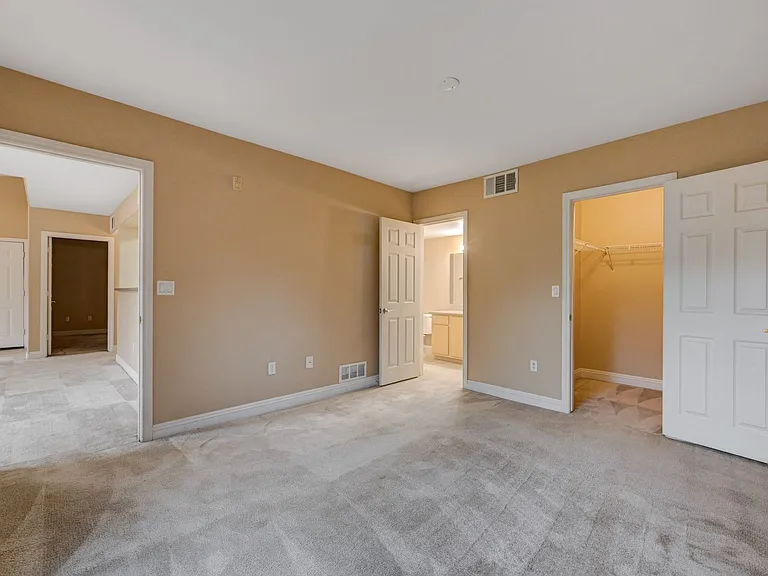 8000 W Badura Ave #2082 — Photo 27