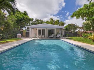 1009 NE 16th Pl, Fort Lauderdale, FL 33305