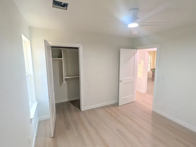 202 N Ora St — Photo 10