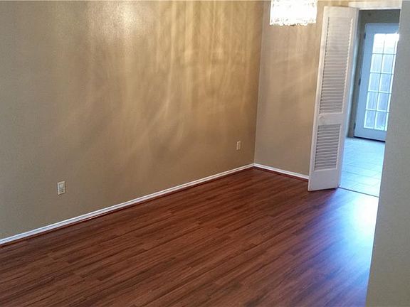 5th image of 9852 Brockbank Dr #9852