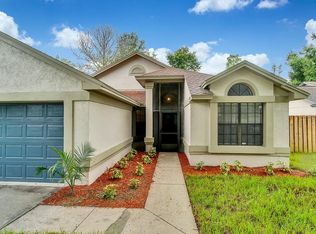1625 Spinningwheel Dr, Lutz, FL 33559