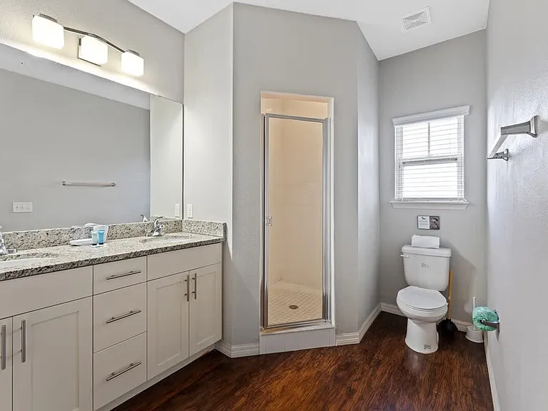 Oyster Ln — Photo 36
