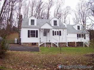 2485 Hickory Ln, Coopersburg, PA 18036