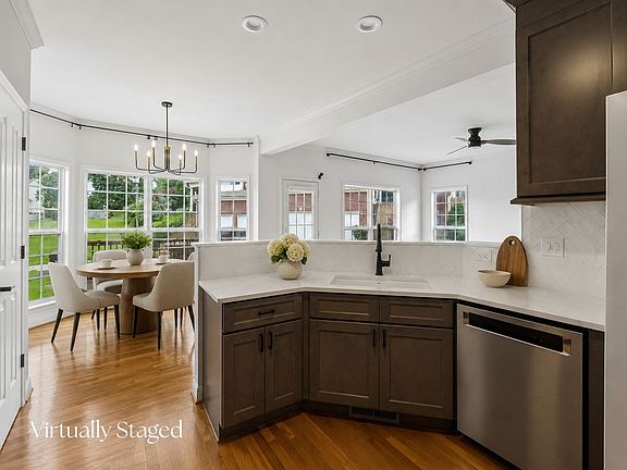 3rd image of 1150 Culpepper Cir