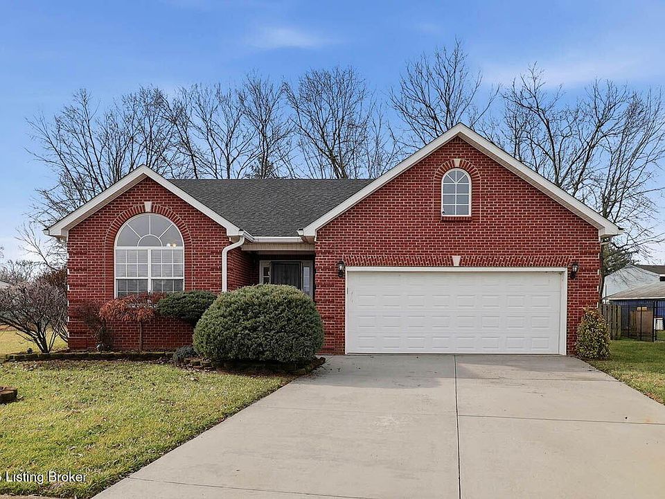 1st image of 195 Bentwood Dr