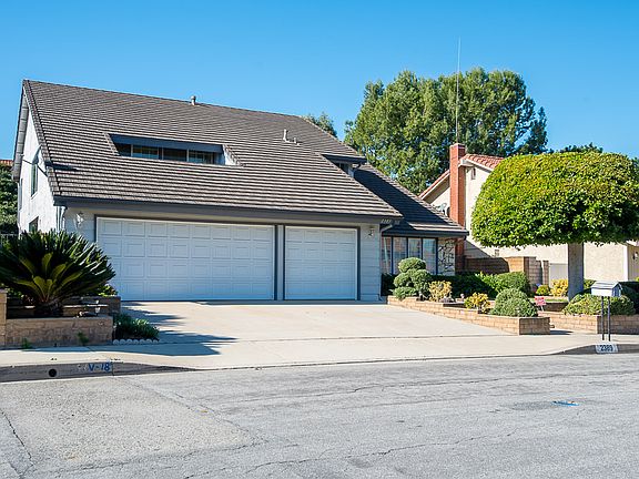 2nd image of 2389 Mountain Brook Dr